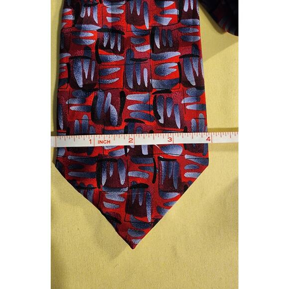 J Garcia Men's Tie Flaming Meadow Limited Edition Collection Forty-Four Red - Picture 2 of 5